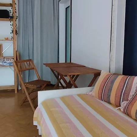 Apartment Yellow & Triest