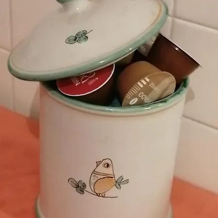 Yellow & Apartment *