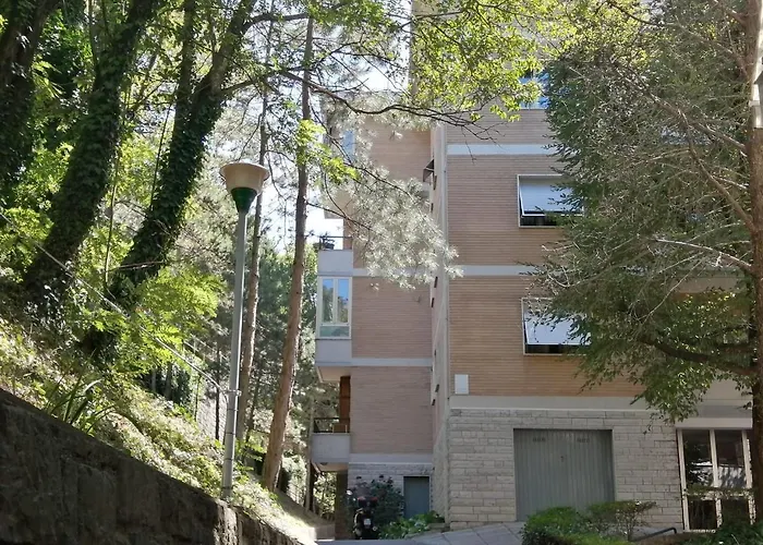 Yellow & Трієст